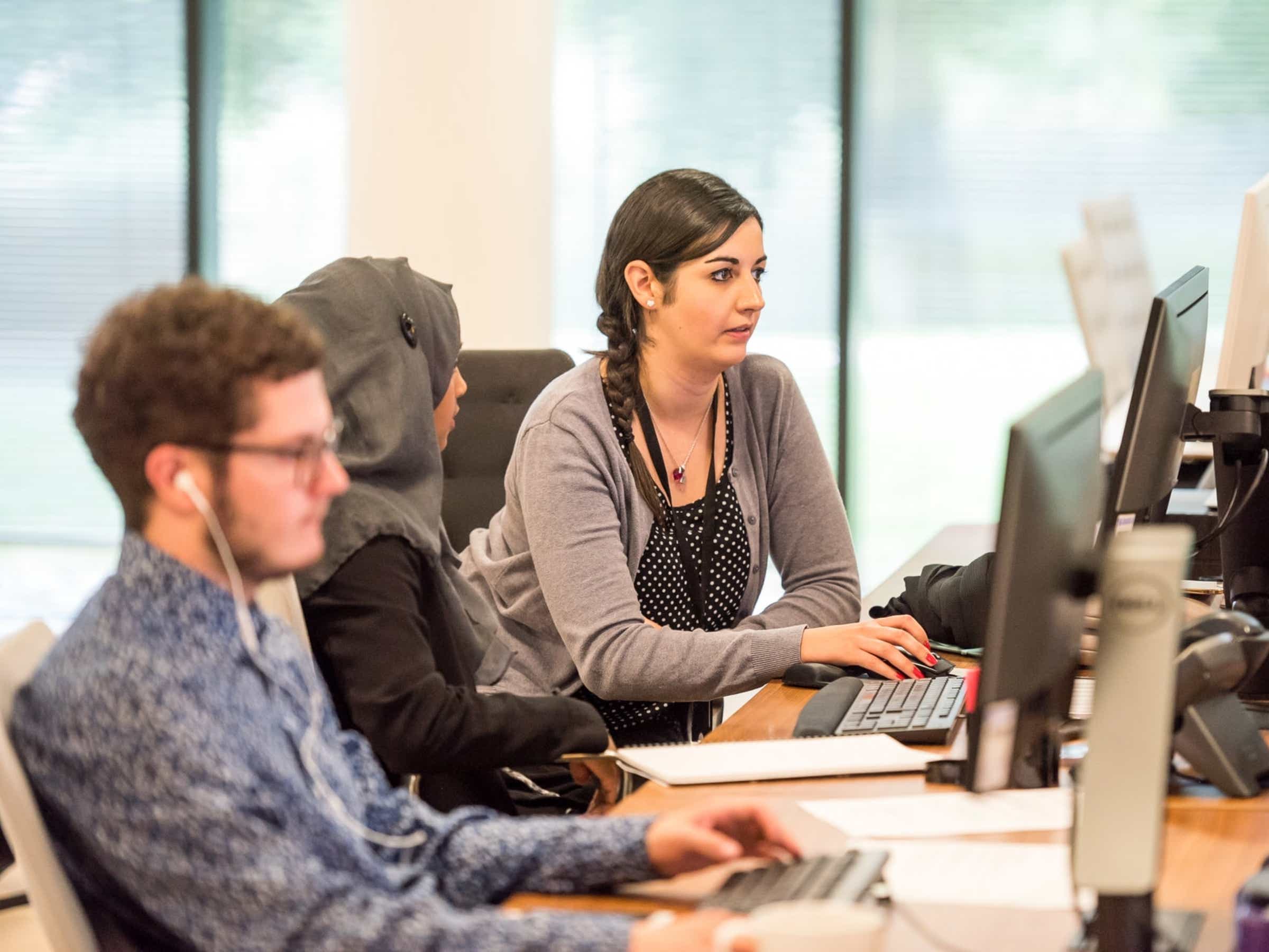 ( Metal Framework Manager ) Apple Student At Home Advisor, Jobs Online No Experience @Jobspromotor